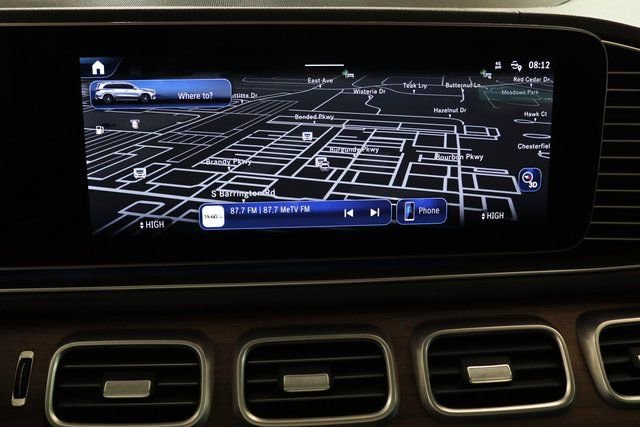 Used 2024 Mercedes-Benz GLS 580 4MATIC image 7