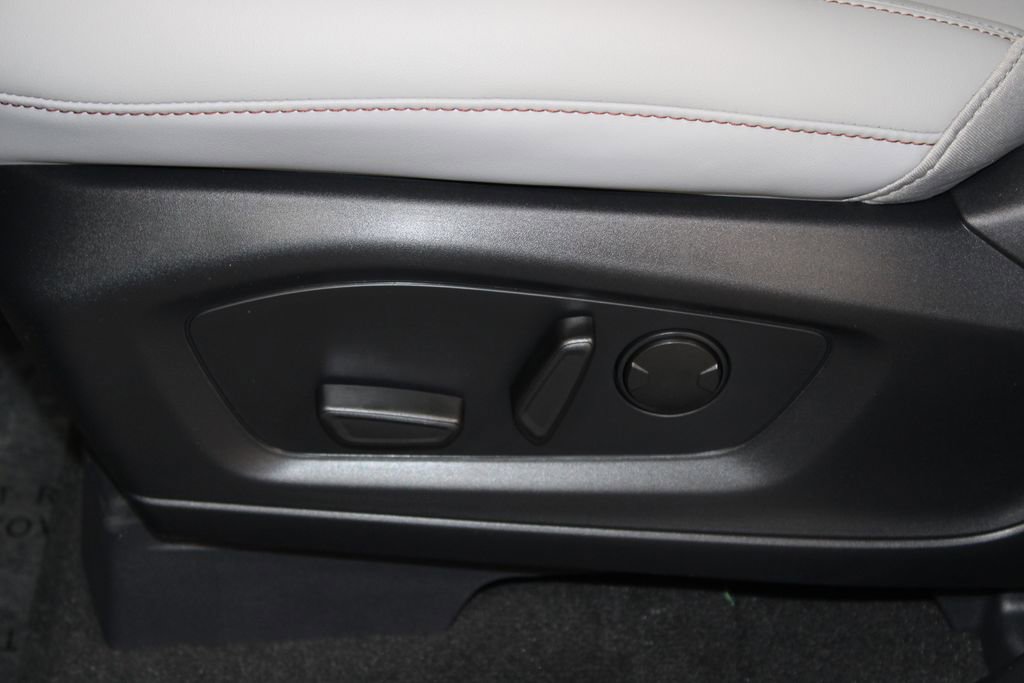 New 2026 Ford Explorer Active RWD image 20