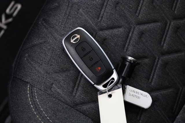 Certified 2025 Nissan Kicks SV image 28
