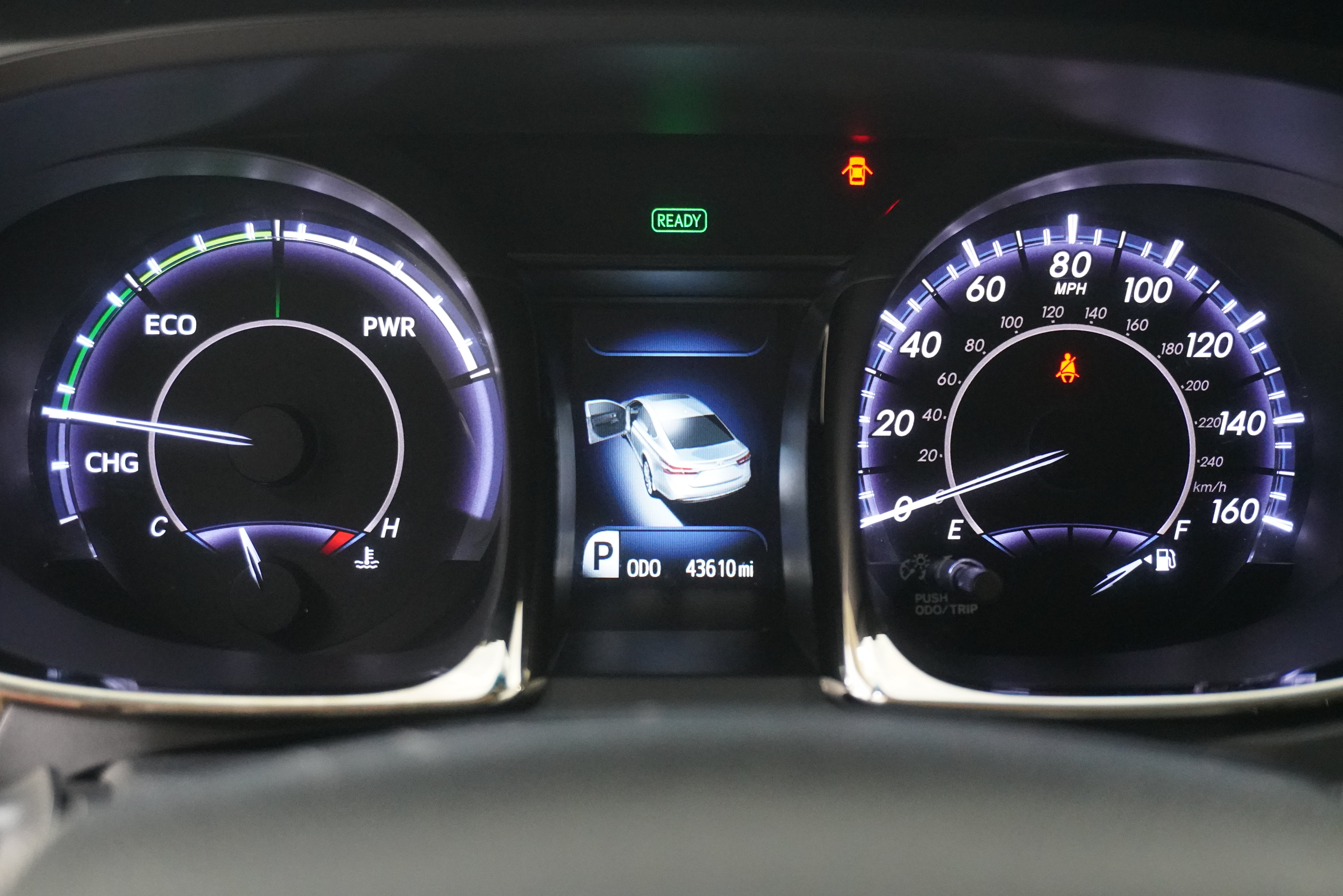 Used 2013 Toyota Avalon Limited w/ Technology Pkg FWD image 18