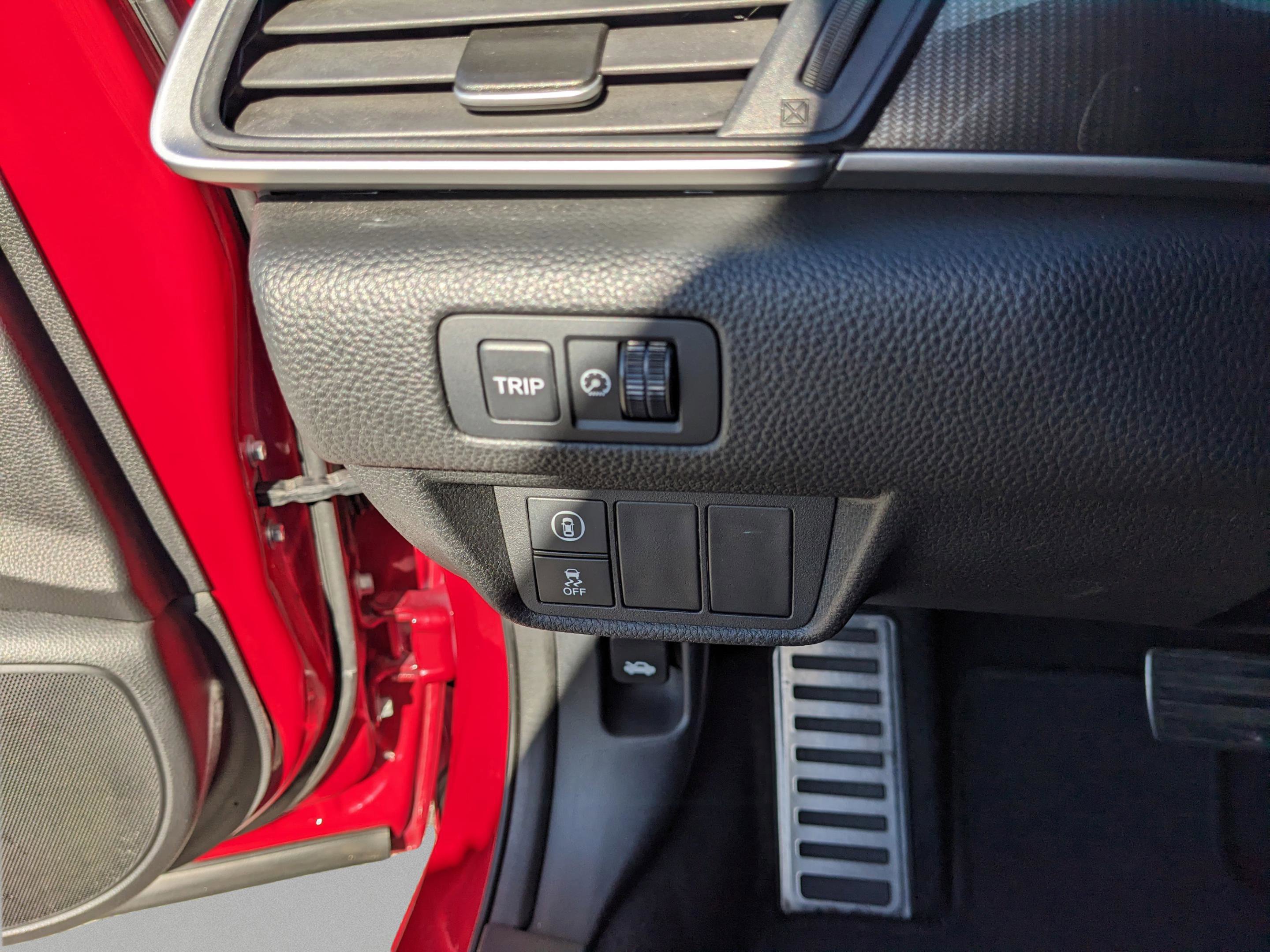 Used 2020 Honda Accord Sport image 11