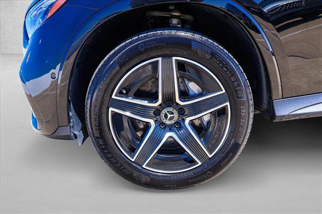 Used 2023 Mercedes-Benz GLC 300 4MATIC image 9