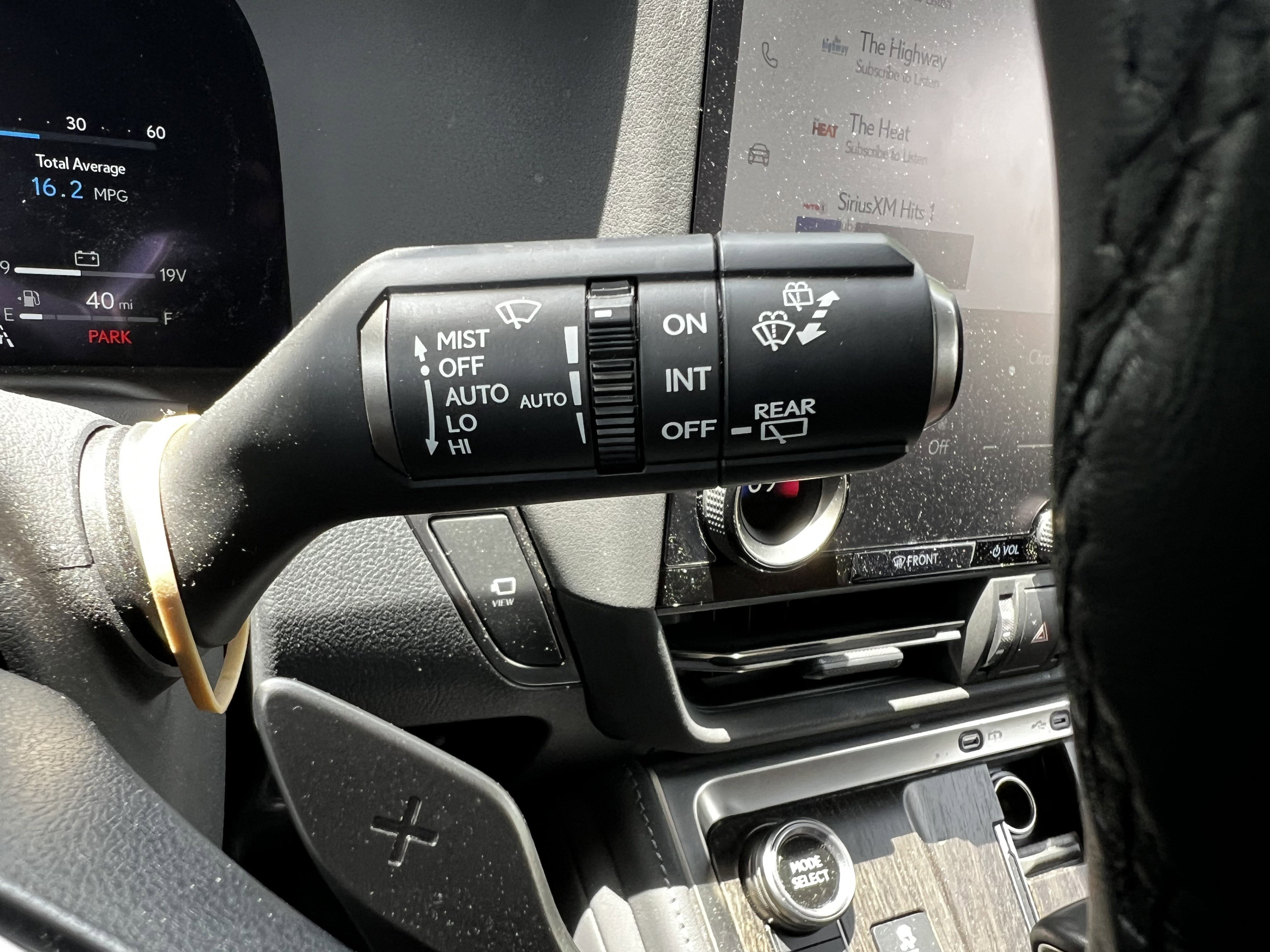 Certified 2025 Lexus GX 550 w/ Accessory Package (2T) AWD/4WD image 19