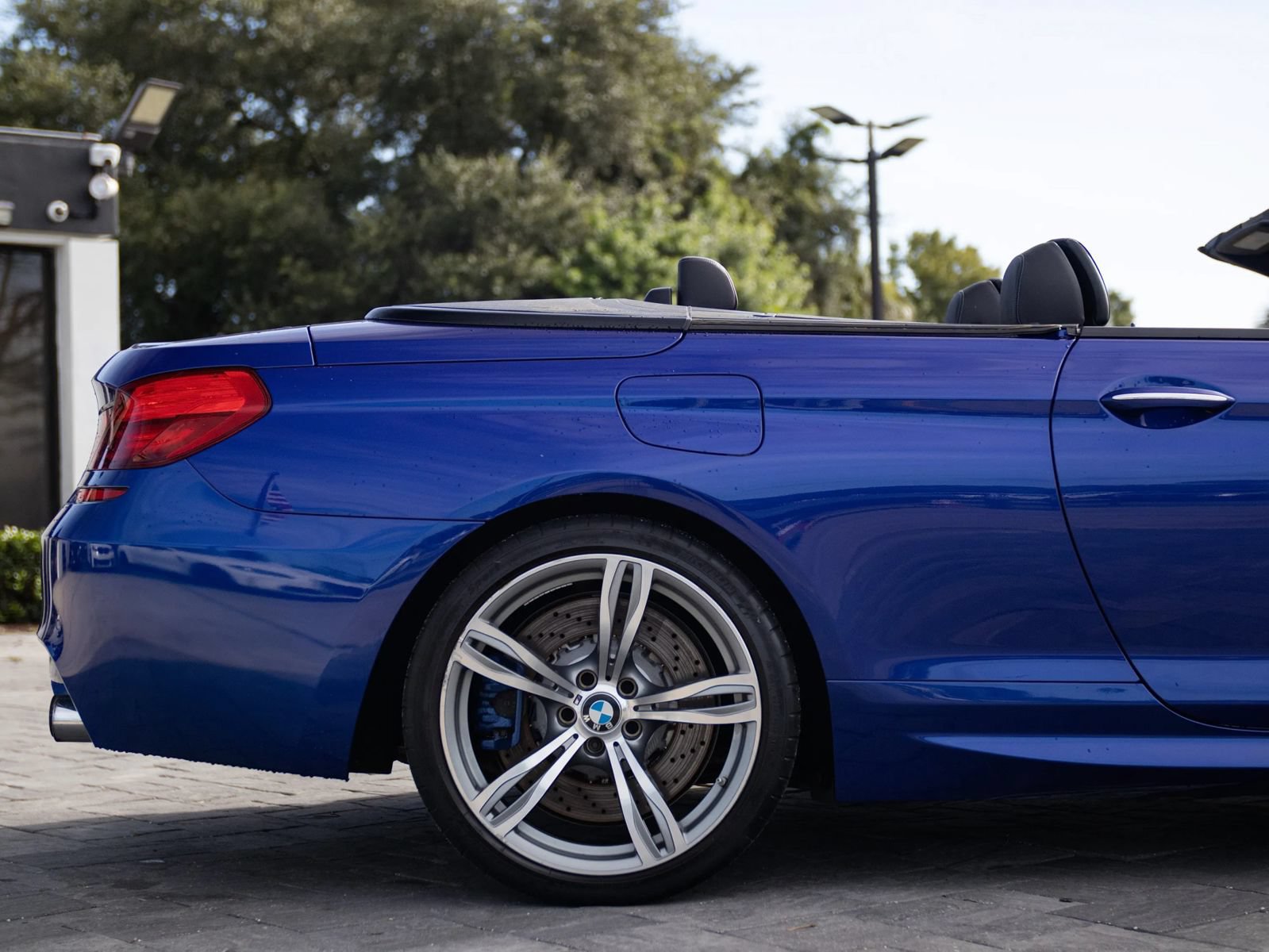 Used 2013 BMW M6 Convertible RWD image 7