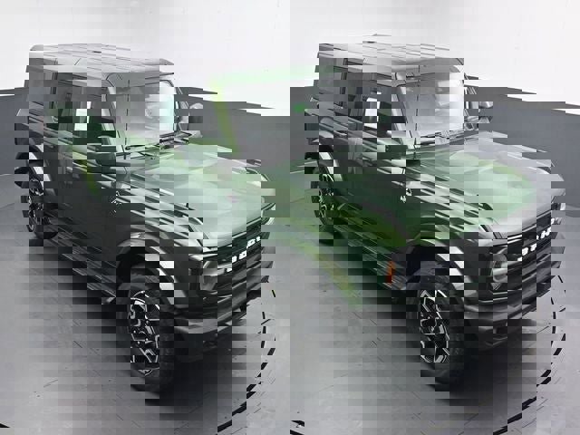 New 2025 Ford Bronco Outer Banks AWD/4WD image 14