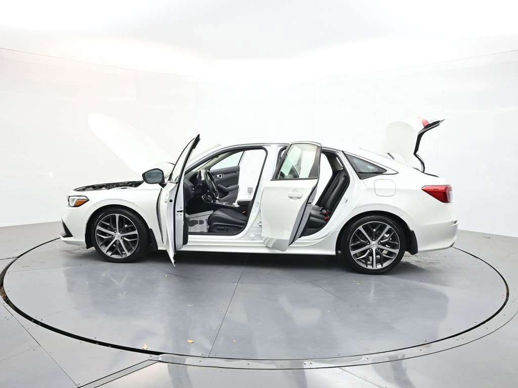 Used 2023 Honda Civic Touring image 41