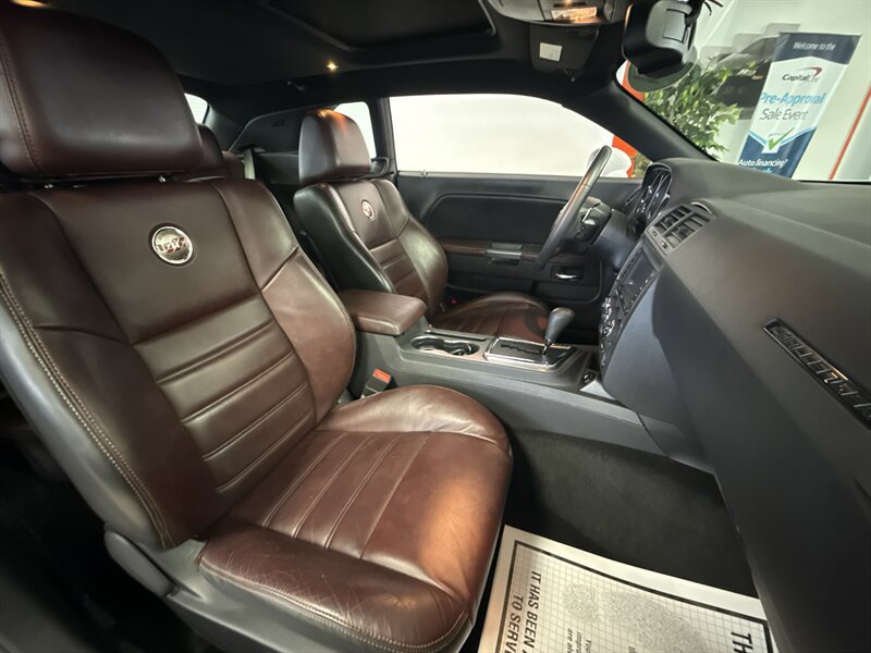 Used 2014 Dodge Challenger R/T RWD image 23