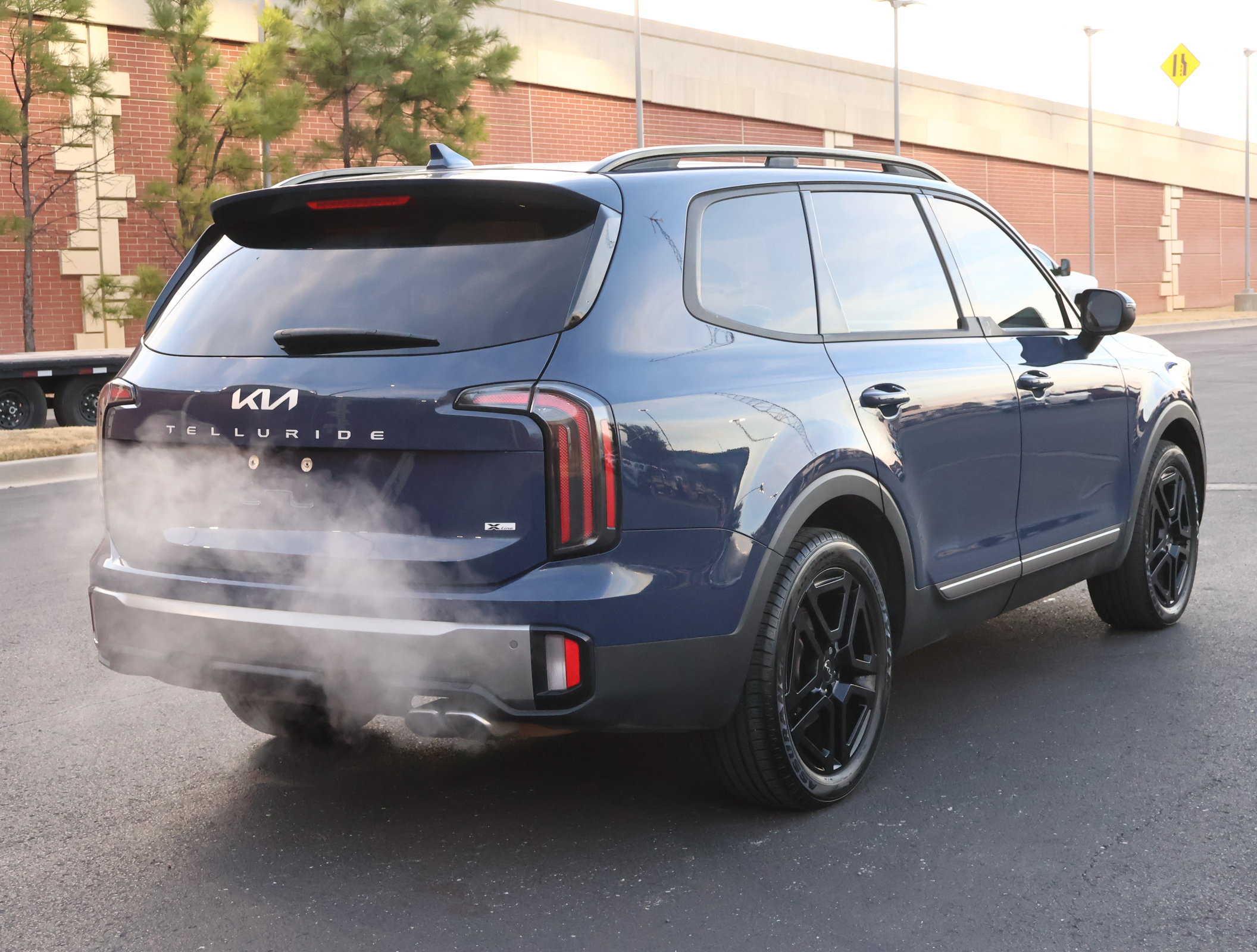 Used 2023 Kia Telluride EX X-Line image 35