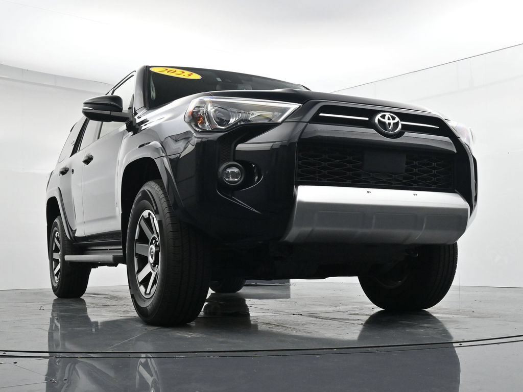 Used 2023 Toyota 4Runner TRD Off-Road Premium AWD/4WD image 37