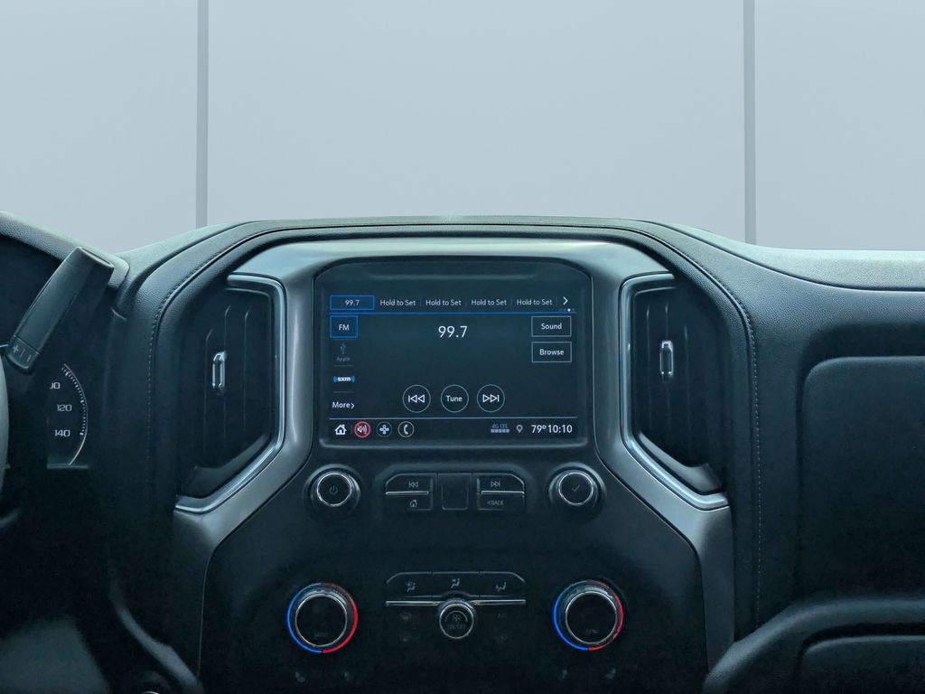 Used 2022 Chevrolet Silverado 1500 RST AWD/4WD image 18
