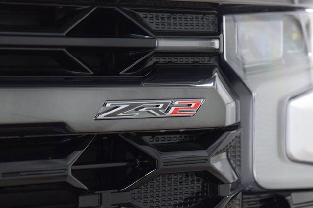 New 2026 Chevrolet Silverado 1500 ZR2 AWD/4WD image 16
