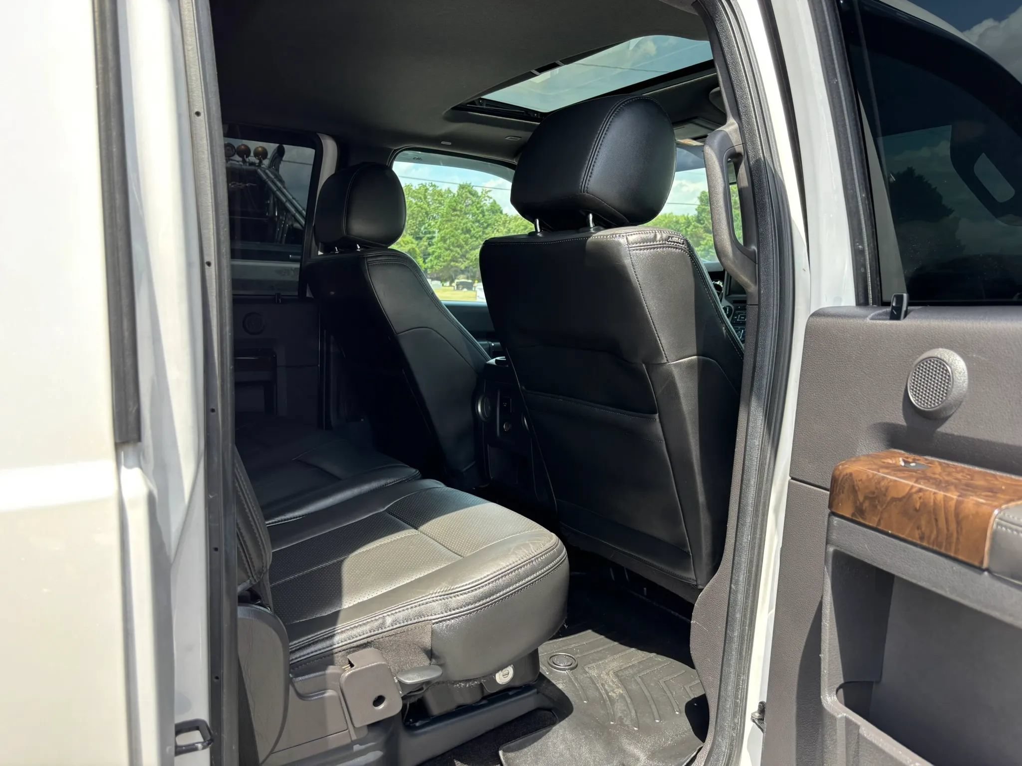 Used 2016 Ford F350 Platinum AWD/4WD image 28