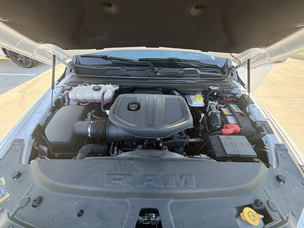 Used 2026 RAM 1500 Lone Star AWD/4WD image 13