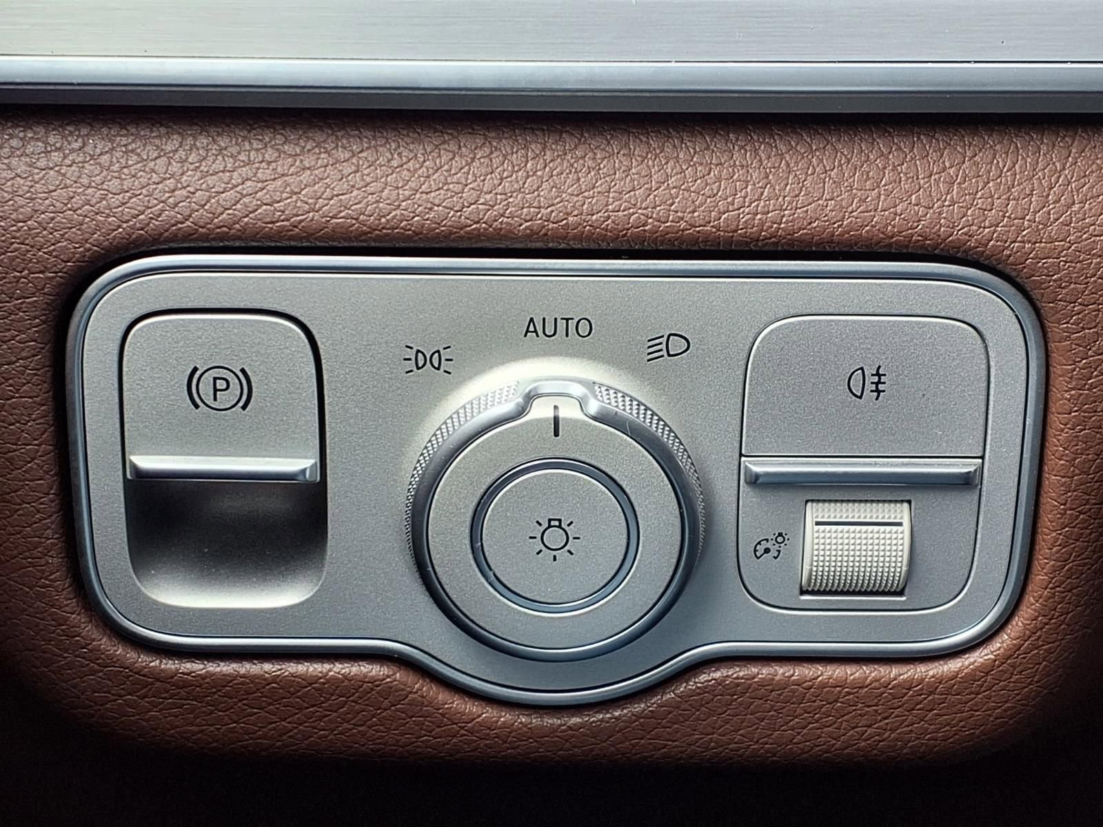 Used 2025 Mercedes-Benz GLS 450 4MATIC image 24
