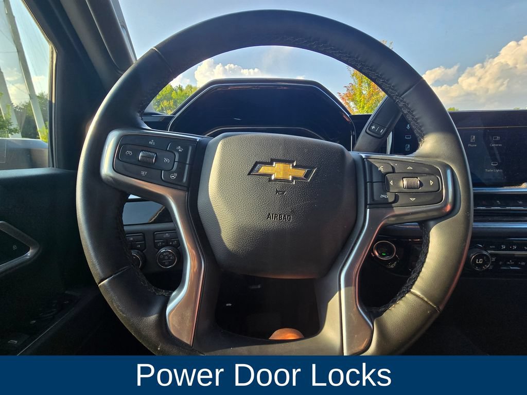 Used 2025 Chevrolet Silverado 2500 LT w/ Convenience Package AWD/4WD image 23