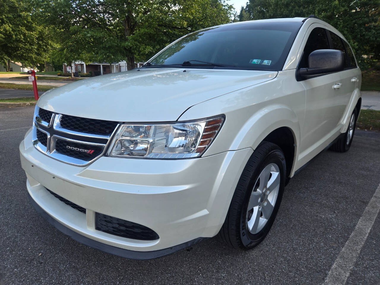 Used 2014 Dodge Journey SE w/ Flexible Seating Group FWD image 1