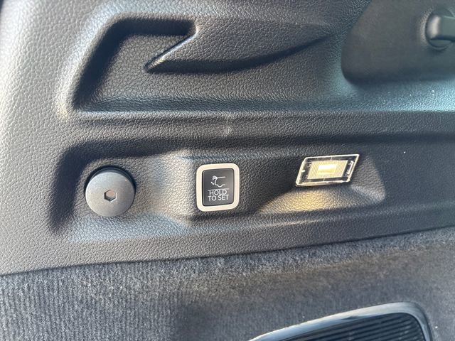 Used 2025 Jeep Grand Cherokee L Summit image 28