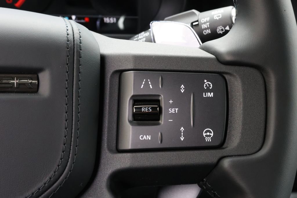 New 2026 Land Rover Defender 110 OCTA AWD/4WD image 27