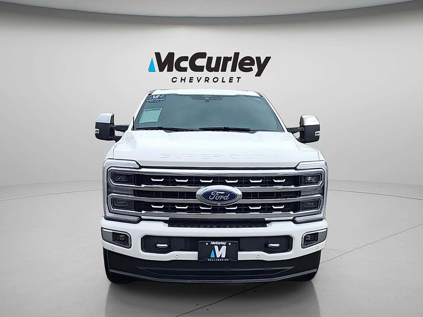 Used 2024 Ford F350 Platinum AWD/4WD image 3