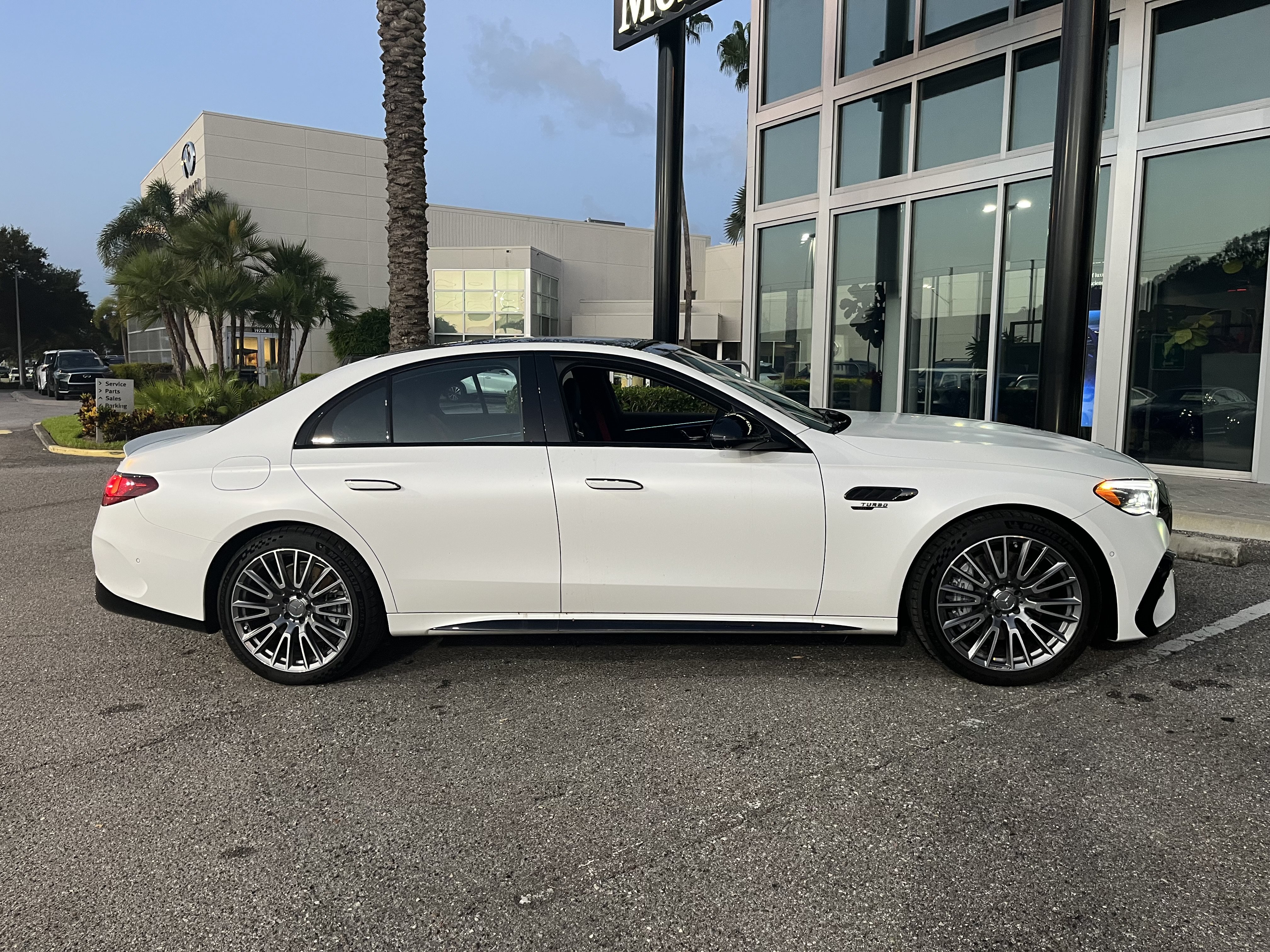 New 2026 Mercedes-Benz E 53 AMG e 4MATIC Sedan image 8