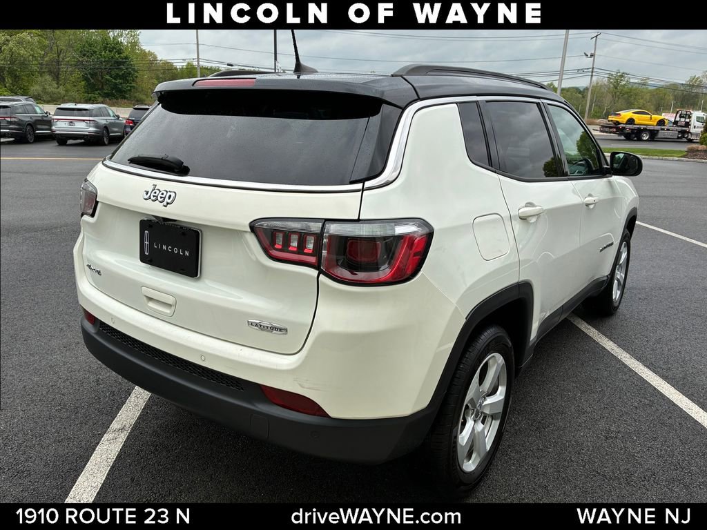 Used 2020 Jeep Compass Latitude w/ Popular Equipment Group AWD/4WD image 7