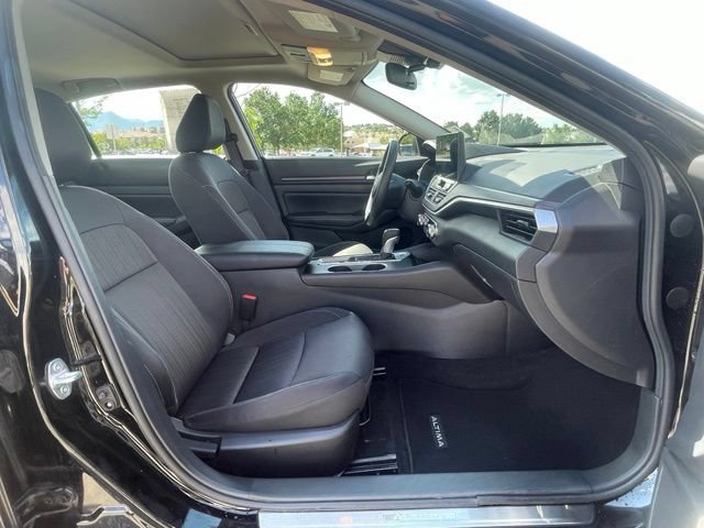 Used 2025 Nissan Altima 2.5 SV w/ SV Special Edition Package AWD/4WD image 33