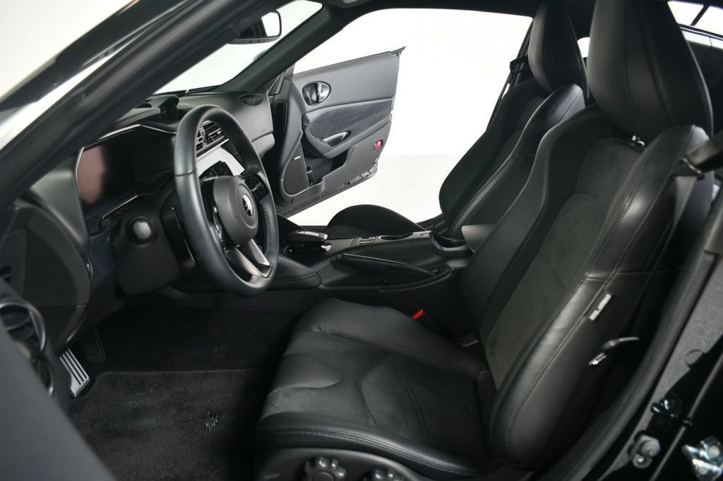 Used 2024 Nissan Z Performance w/ Floor Mat Package RWD image 25