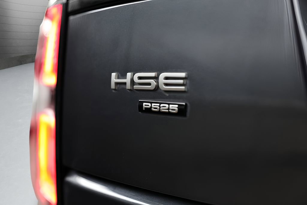 Used 2021 Land Rover Range Rover P525 Westminster Edition image 21