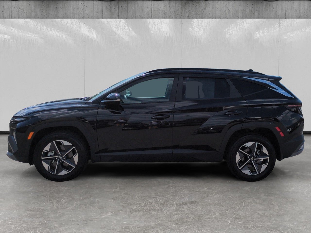 Used 2025 Hyundai Tucson SEL AWD/4WD image 4
