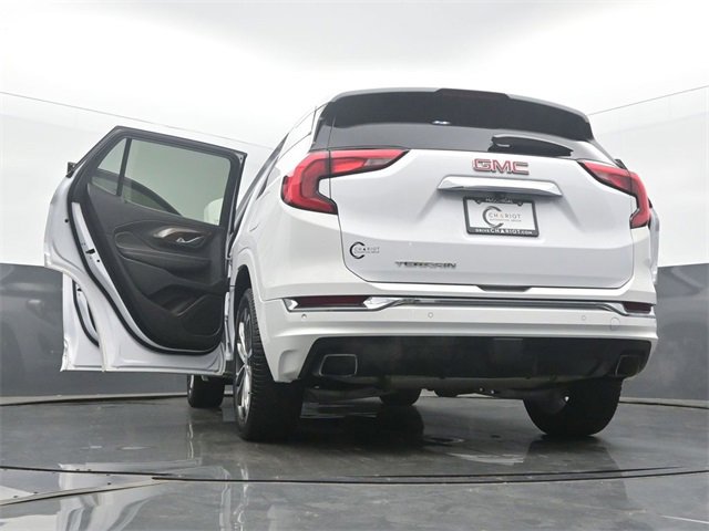 Used 2019 GMC Terrain Denali w/ Advanced Safety Package image 60