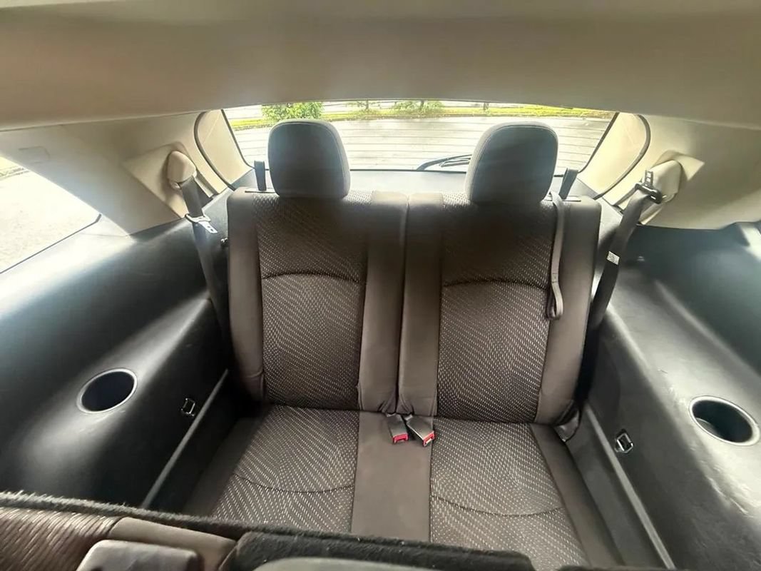 Used 2018 Dodge Journey SE w/ Connectivity Group FWD image 25
