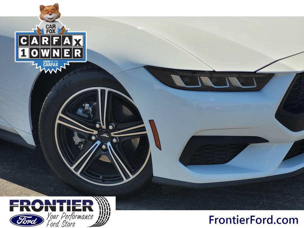 Used 2024 Ford Mustang Coupe RWD image 6