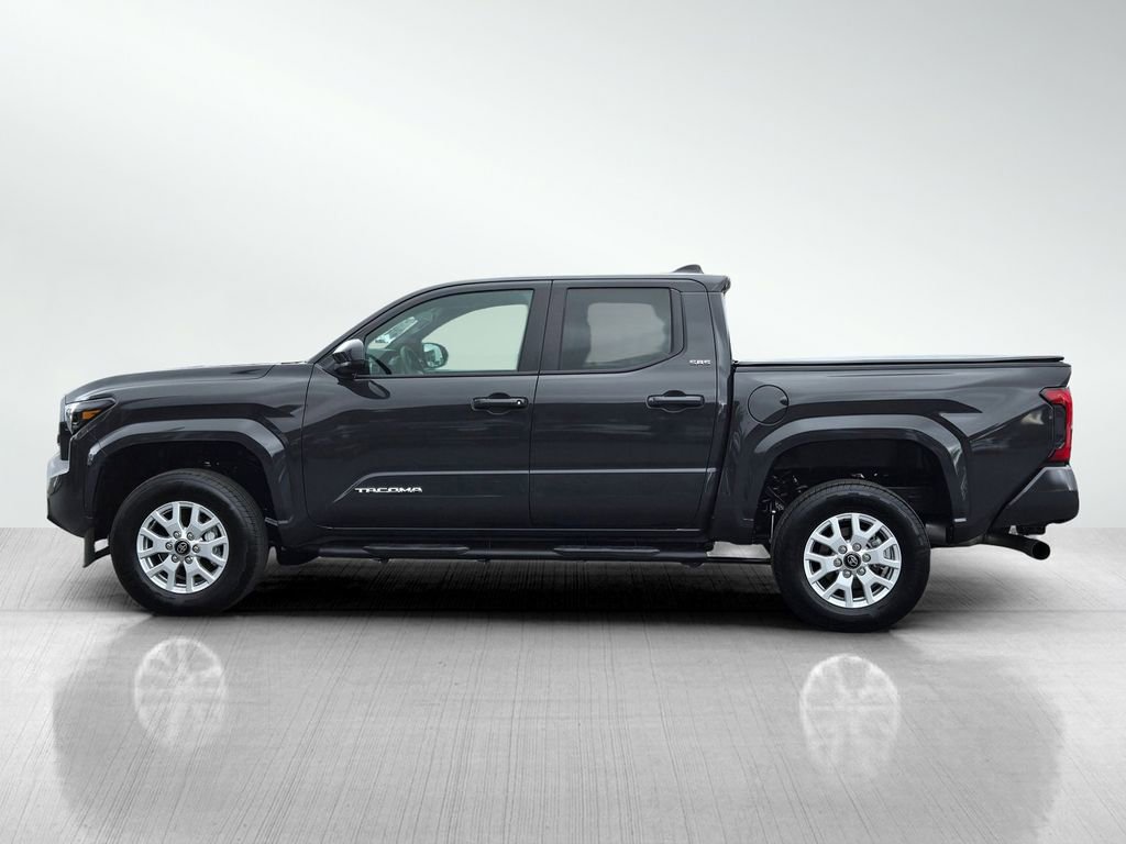 Used 2025 Toyota Tacoma SR5 image 7