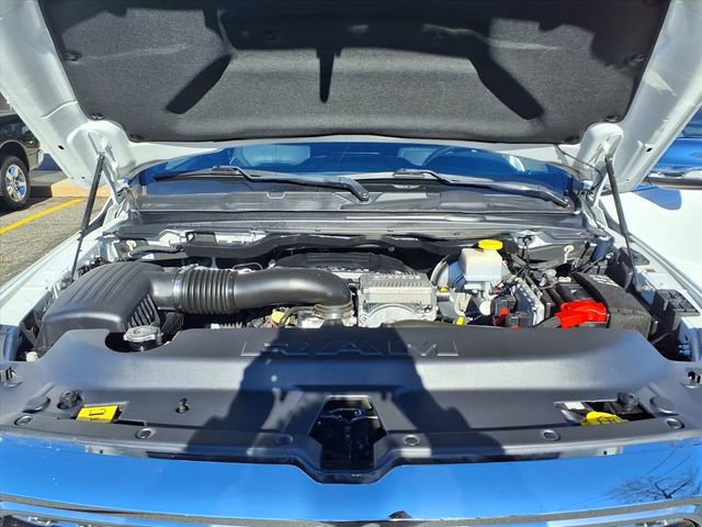 Used 2022 RAM 1500 Limited w/ Body Color Bumper Group image 13