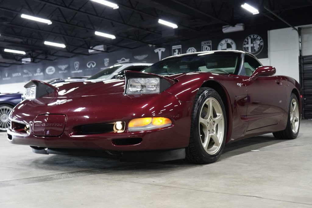 Used 2003 Chevrolet Corvette Convertible w/ Preferred Equipment Group1 RWD image 2