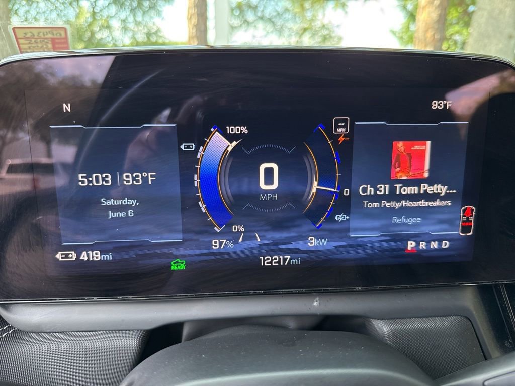 Used 2025 Chevrolet Silverado EV LT AWD/4WD image 65