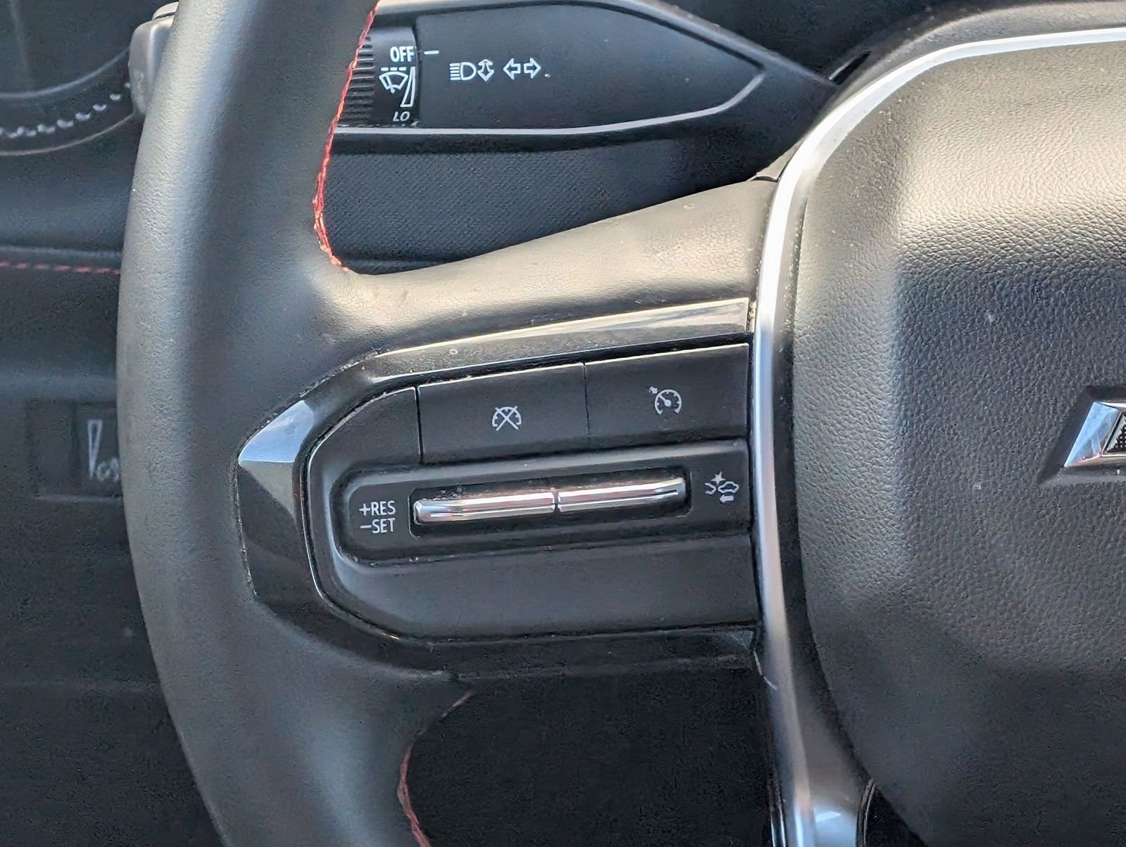 Used 2023 Chevrolet Colorado Z71 w/ Z71 Convenience Package 2 image 17