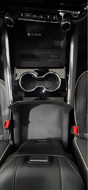 New 2026 Chevrolet Suburban Premier w/ Sun And Tow Package AWD/4WD image 23