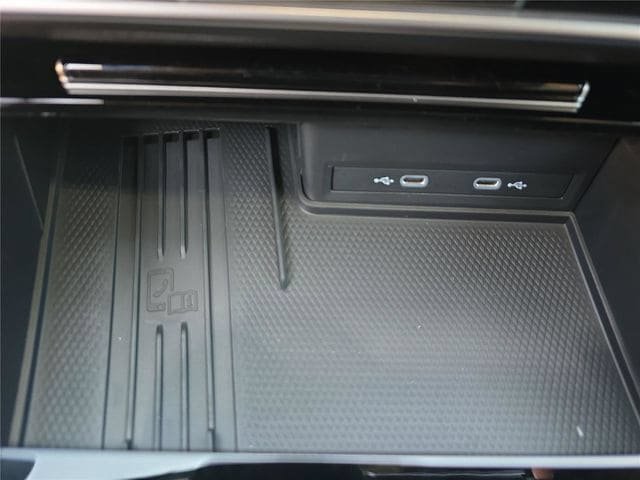 New 2026 Volkswagen Atlas Cross Sport SEL R-Line AWD/4WD image 23