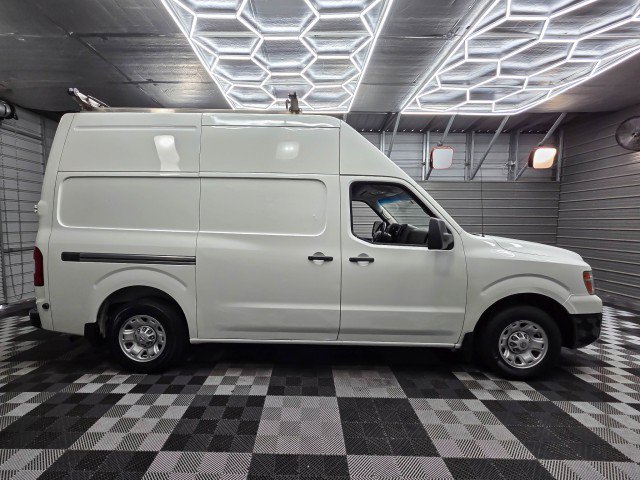 Used 2018 Nissan NV 2500 SV RWD image 9