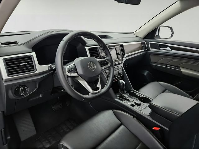 Used 2023 Volkswagen Atlas SE AWD/4WD image 9