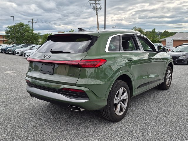 Used 2025 Audi Q5 Premium w/ Convenience Package AWD/4WD image 5