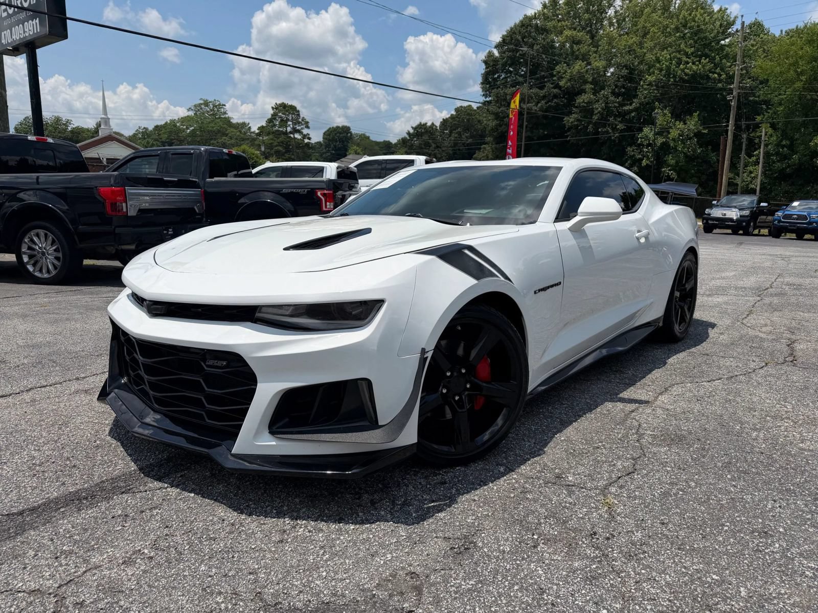 Used 2016 Chevrolet Camaro SS RWD image 4