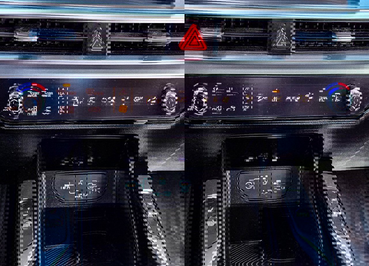 Used 2022 INFINITI QX50 Sensory w/ Cargo Package image 18