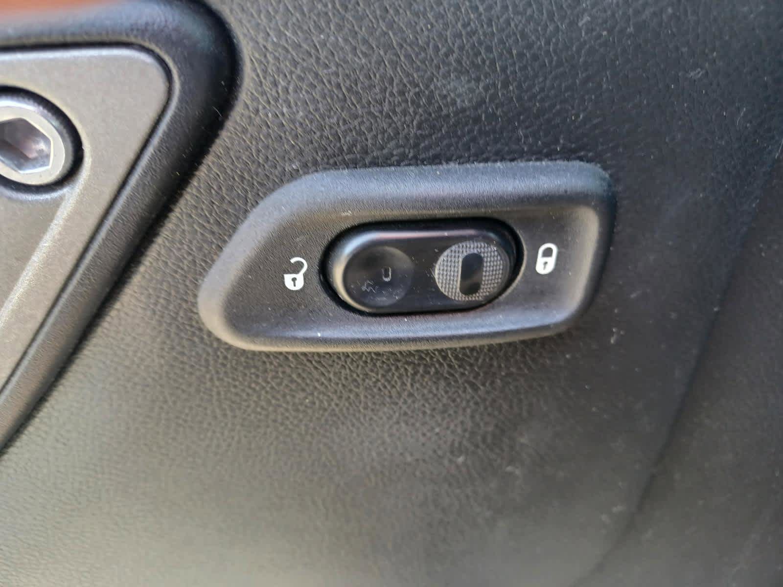 Used 2017 Jeep Wrangler Sport w/ Quick Order Package 24S image 14
