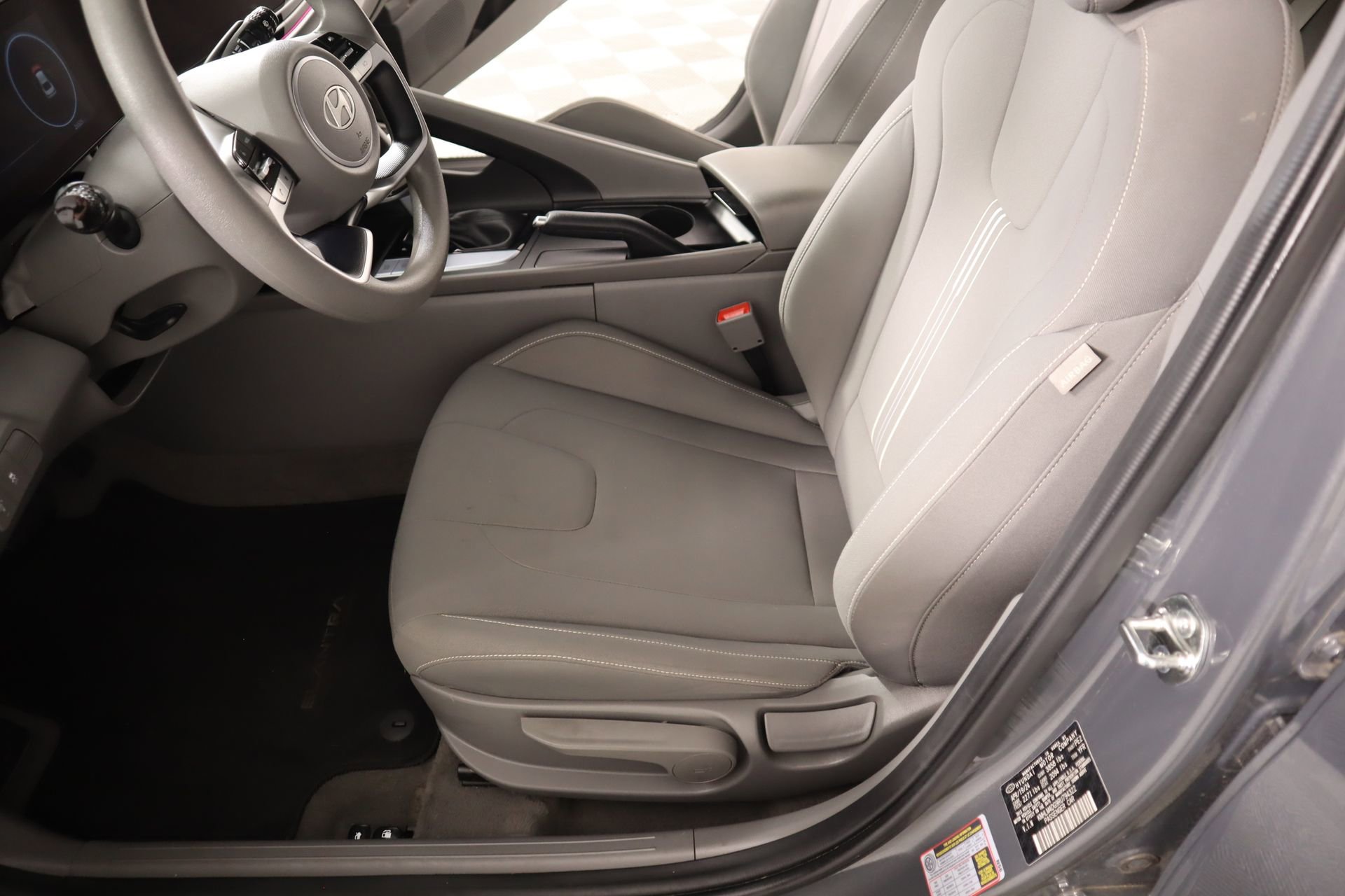 Certified 2024 Hyundai Elantra SEL image 11