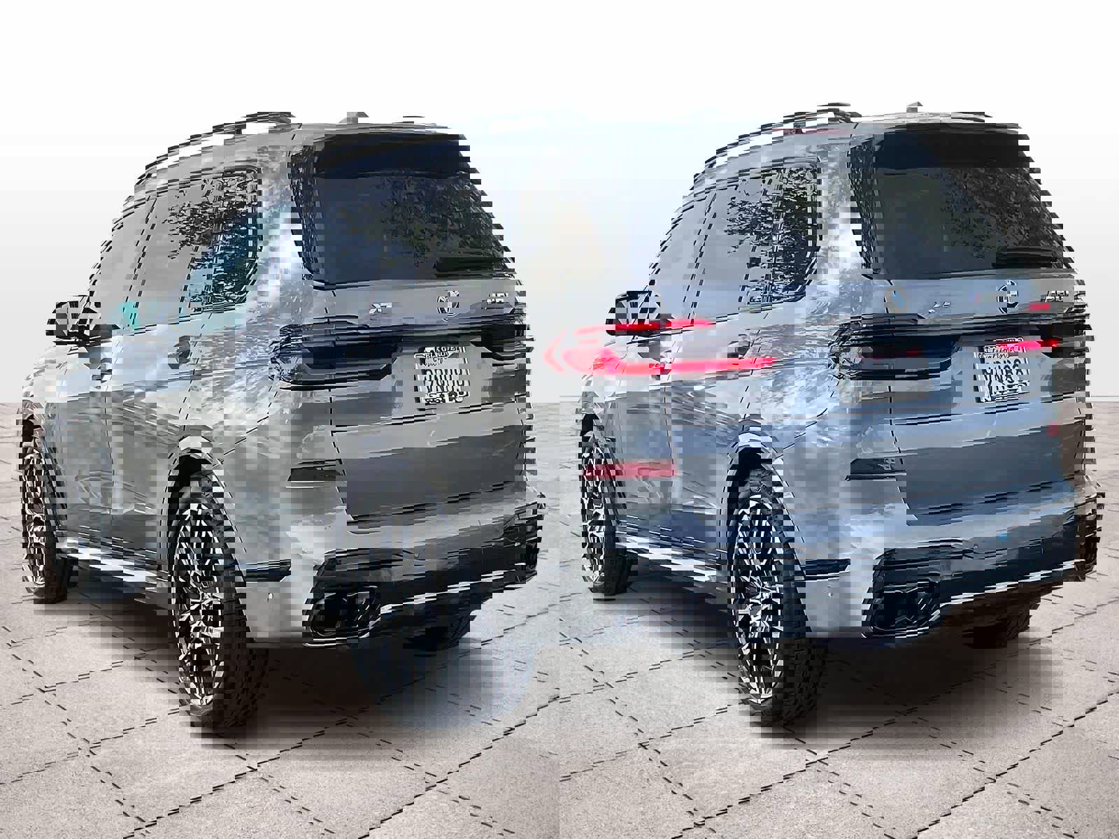 Used 2026 BMW X7 M60i image 14