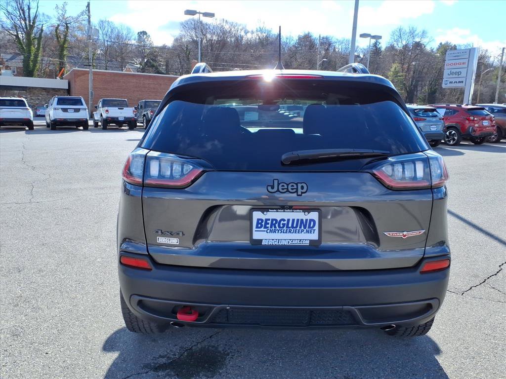 Used 2022 Jeep Cherokee Trailhawk w/ Premium Leather Package image 5