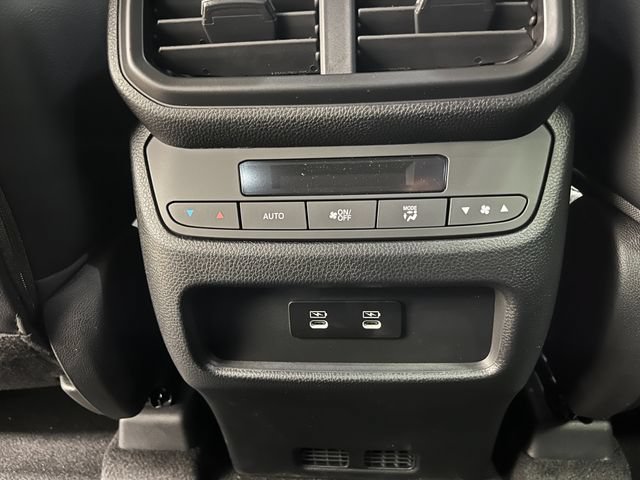 New 2026 Honda Pilot Touring image 26