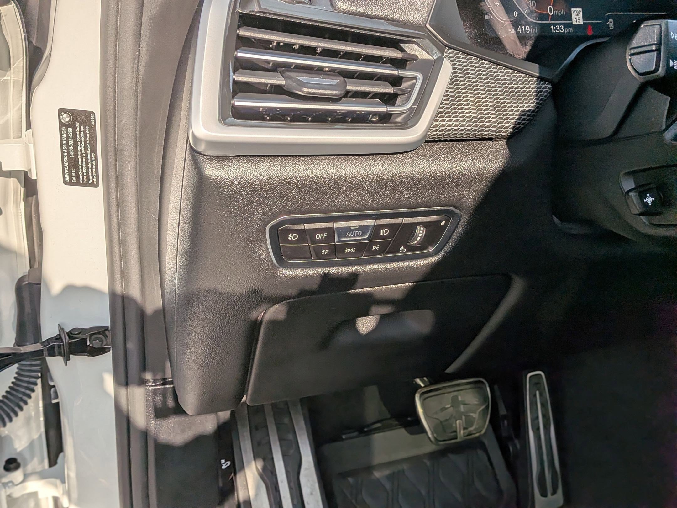 Used 2021 BMW X5 xDrive40i w/ M Sport Package image 15